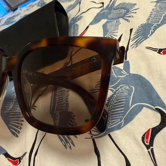 rag & bone Tortoise Shell Sunglasses - Picture 3 of 10